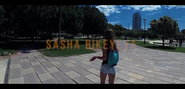  TRAVEL SHOW ASS DRIVER -  Valencia. Turia park with Sasha Bikeeva. Jardín del Turia Part 4